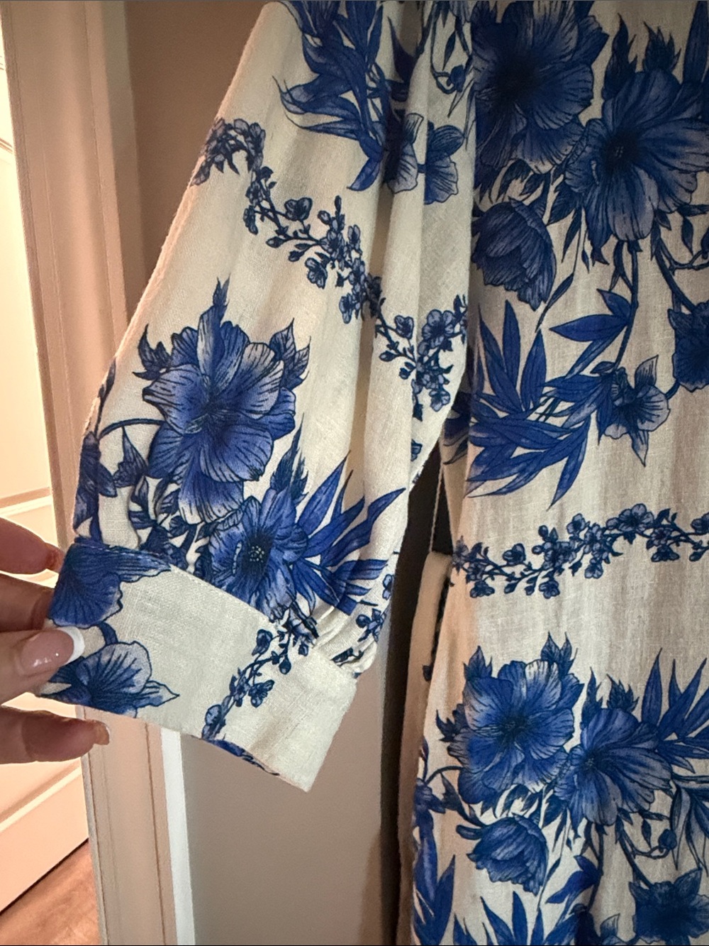 Calypso St. Barth Blue Floral Linen Button-Front Women’s Dress Medium - Picture 5 of 8